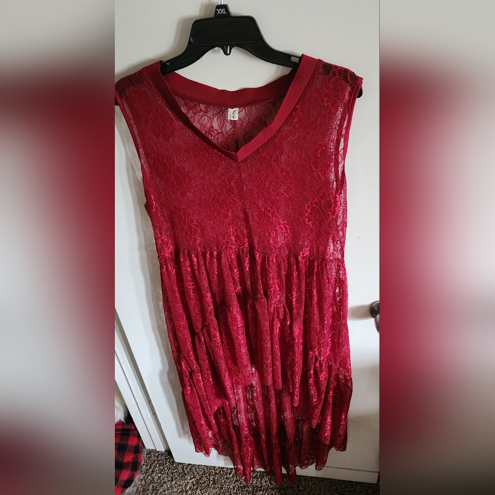 Women's high-low, sleeveless blouse